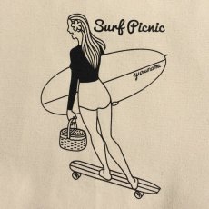 画像2: サーファーガール【SURF PICNIC】 トートバッグ　MLサイズ ［ゆる波オリジナル］ SURF サーフ グッズ 雑貨 (2)